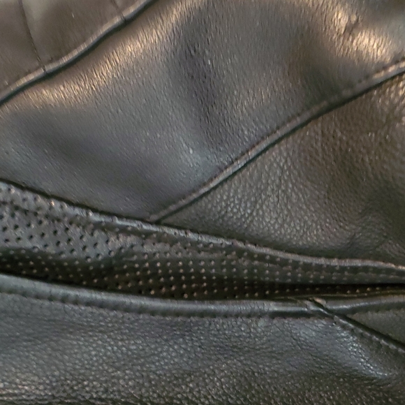 Riding jacket - Picture 14 of 15